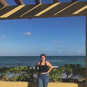 Meet your Posher, Emma